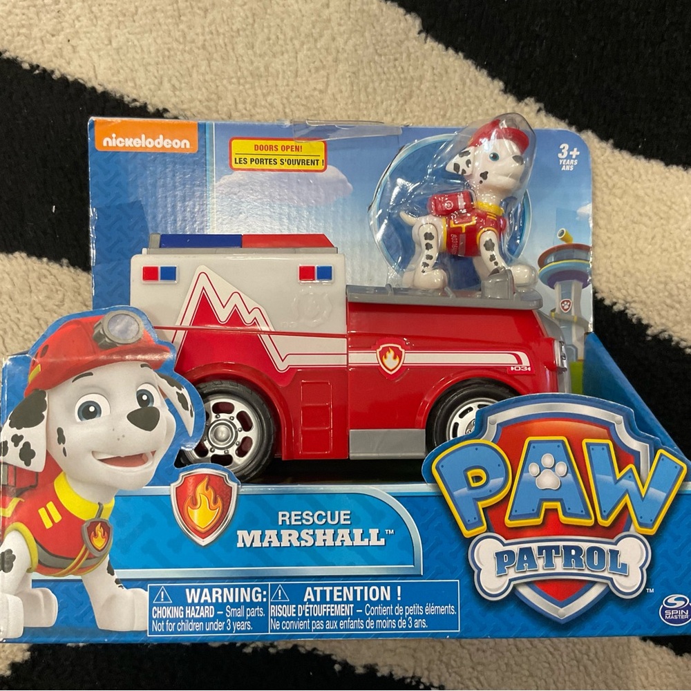 PAW Patrol Marshall Fire Truck Playset - Red and White - Picture 4 of 4